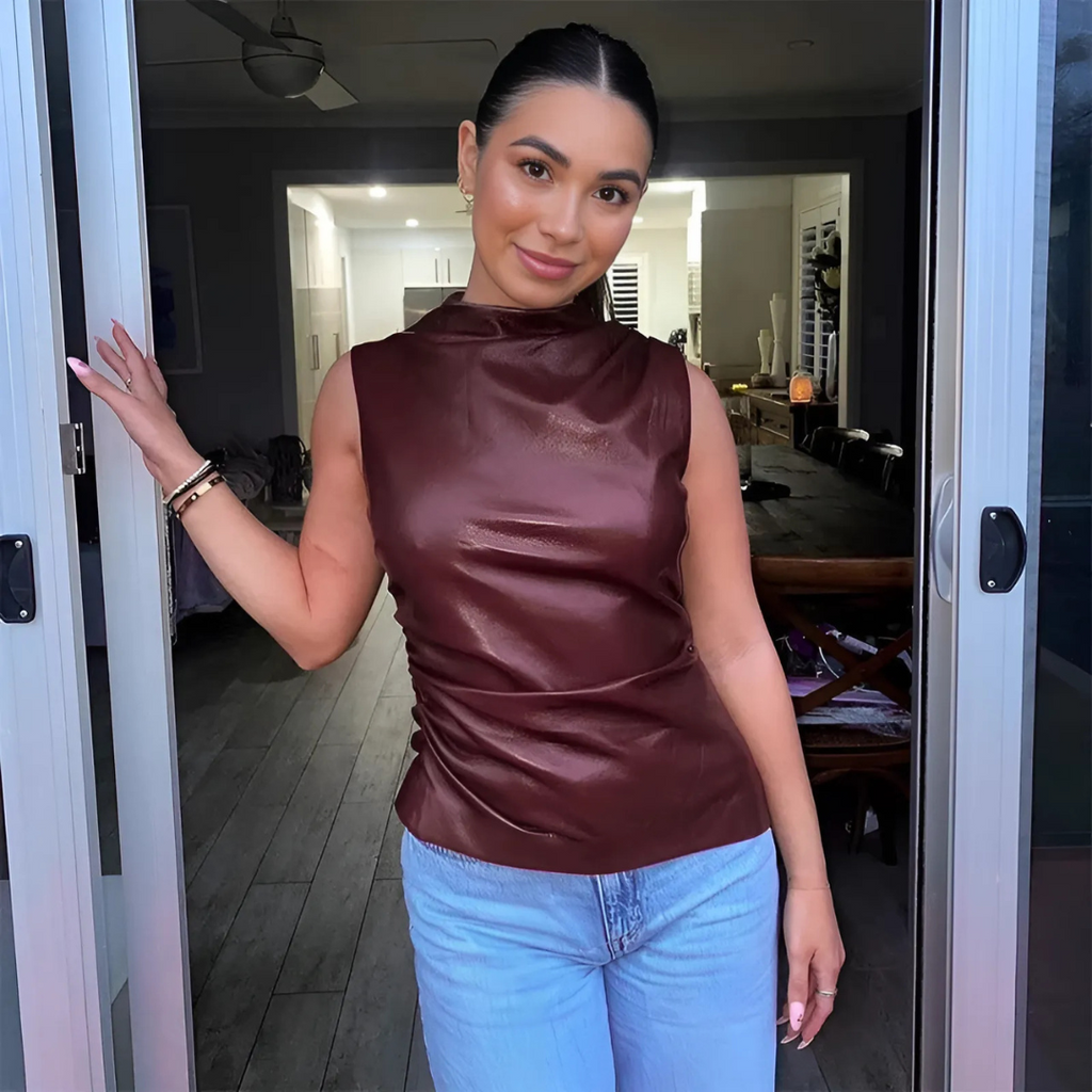 CARA | Chic Top