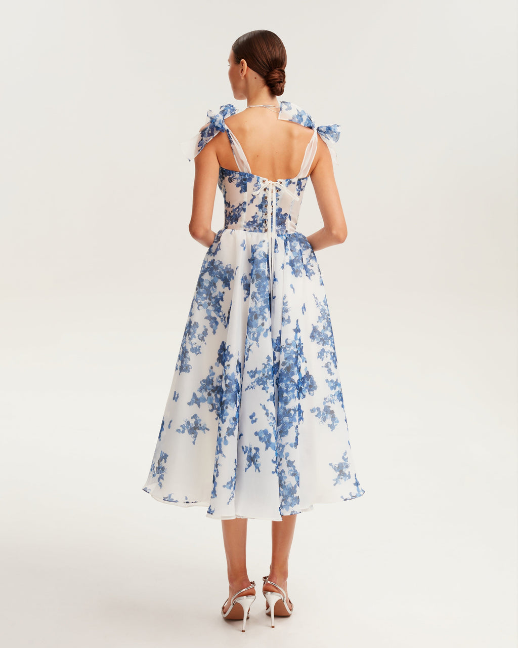 LESLIE | Charmantes Midikleid
