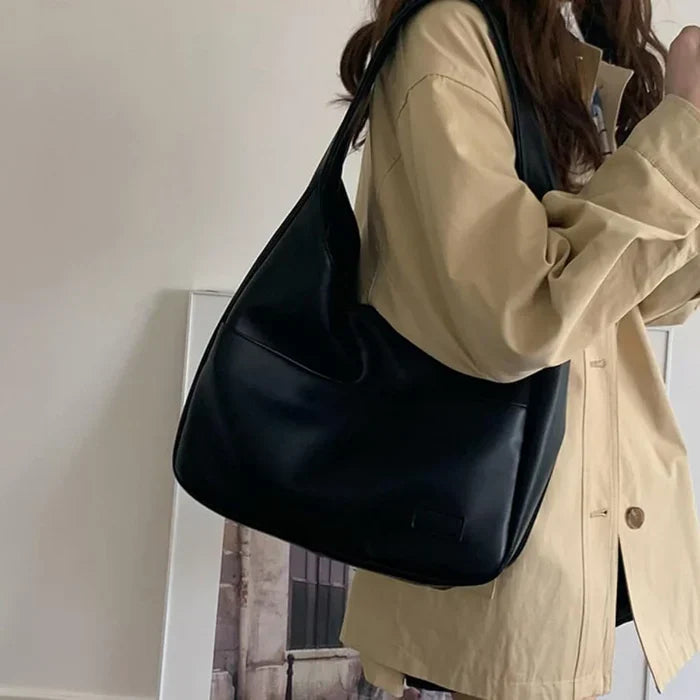 MINA – Elegante Schultertasche