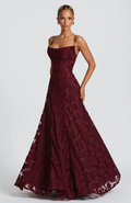 SOFIA | Elegantes Spitzen Maxi Kleid