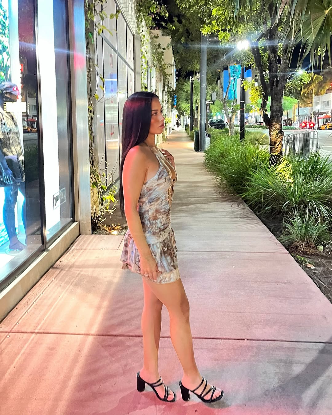 CELINA | Glam Cutout Kleid