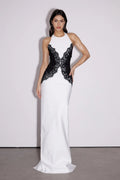 YLVA | Maxikleid mit Halterneck und Kontrastspitze